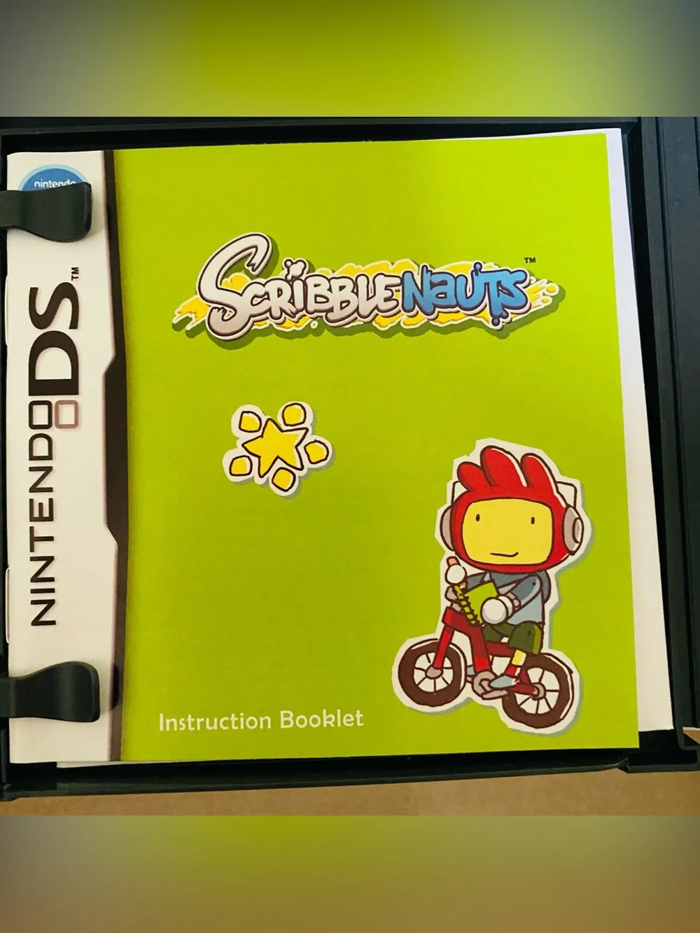 Nintendo DS Scribblenauts Game EUC includes box, game, pamphlet